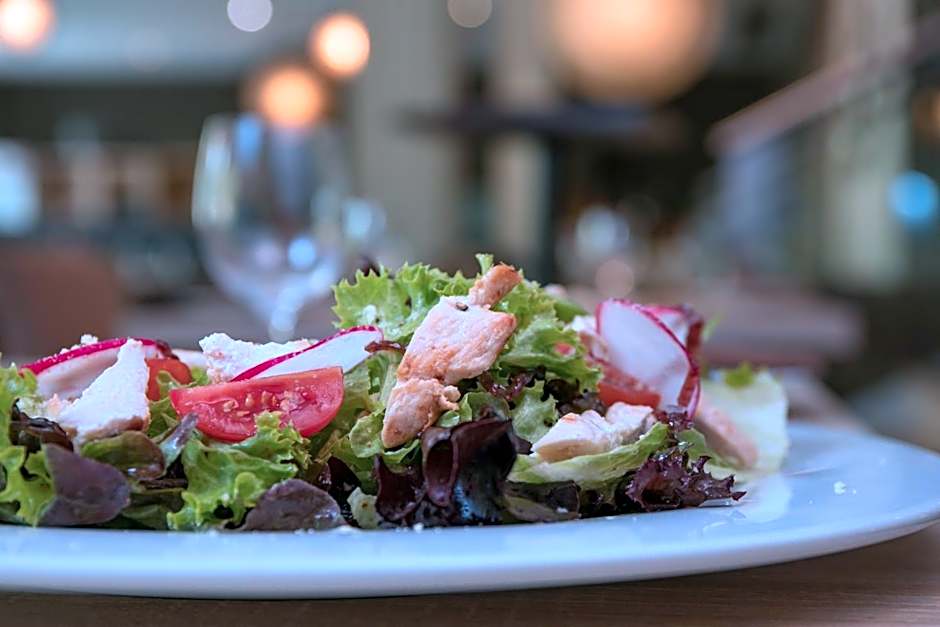 SALAMANDRA Hotel