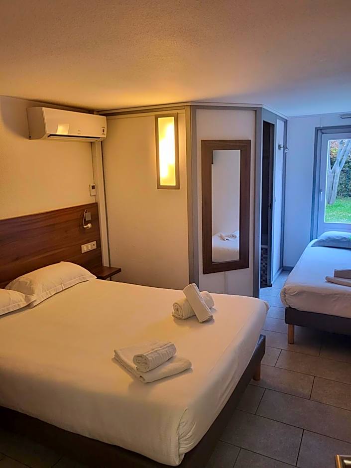 Brit Hotel Plaisance A9/A61