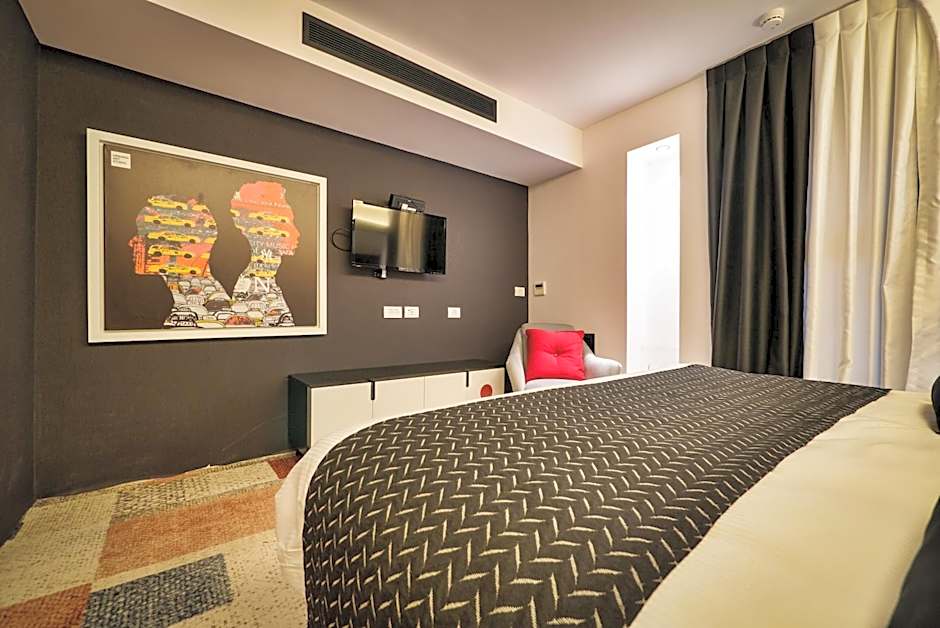 21st Floor Hotel