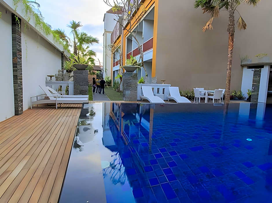 Kamini Legian Hotel