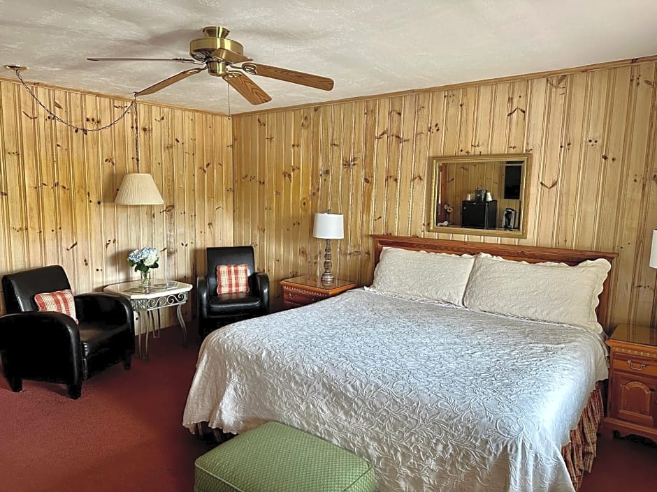 Azalea Garden Inn