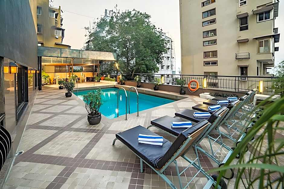 Fariyas Hotel