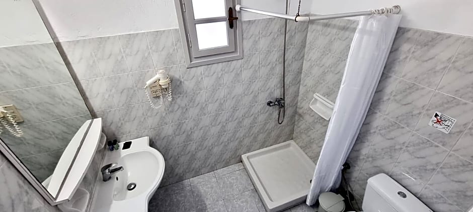 Sunrise Hotel and Suites