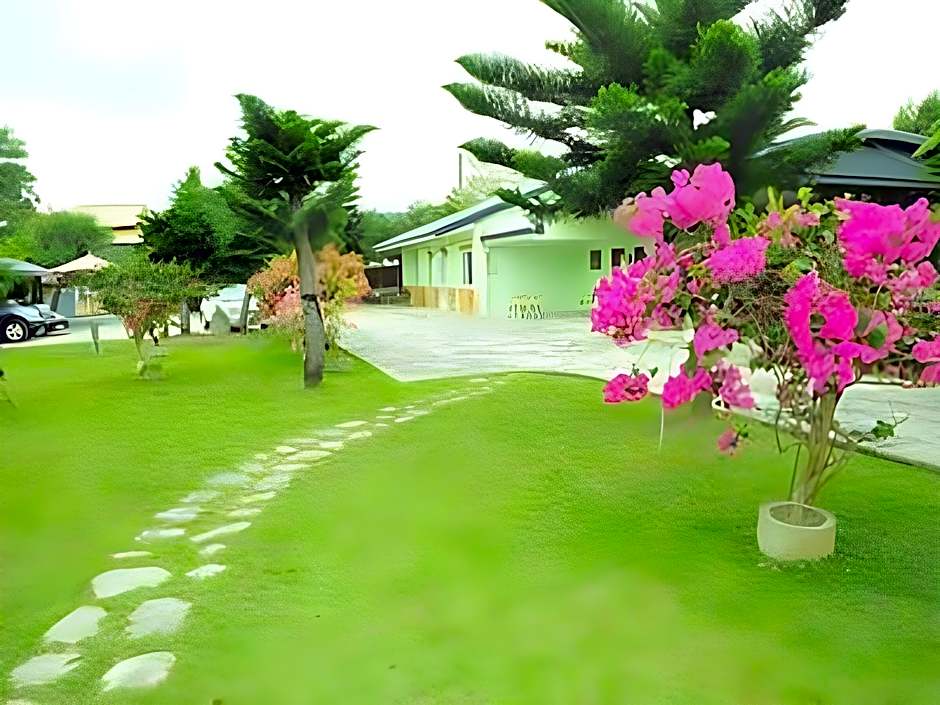 Pens Tree Bed and Breakfast