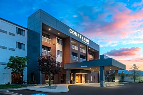 Courtyard by Marriott Reno