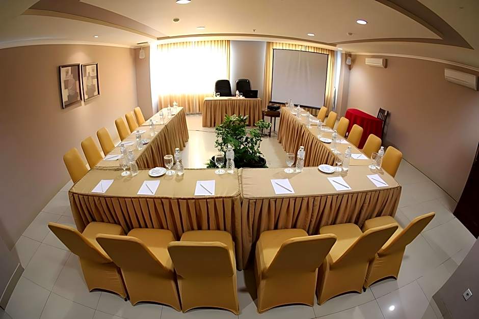 Grand Zuri Dumai Hotel
