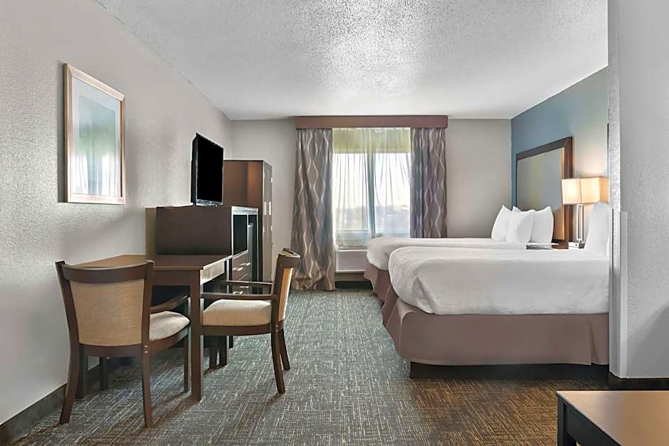 Best Western PLUS Flint Airport Inn & Suites