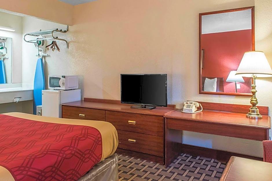 Econo Lodge Carlisle