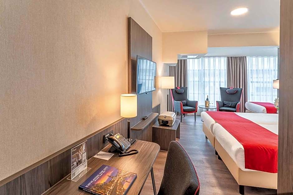 PLAZA Premium Den Haag City Center