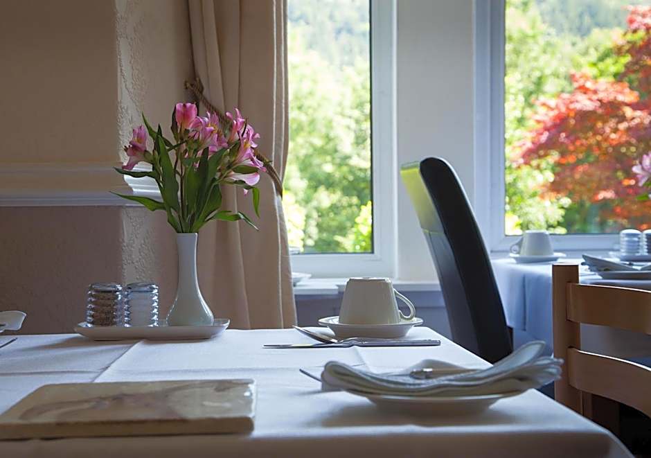 Mary's Court Guest House - Mairlys