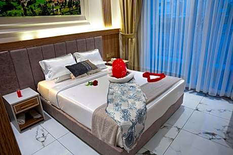 CRB CROWN RESIDENCE BELEK HEALTH & SPA