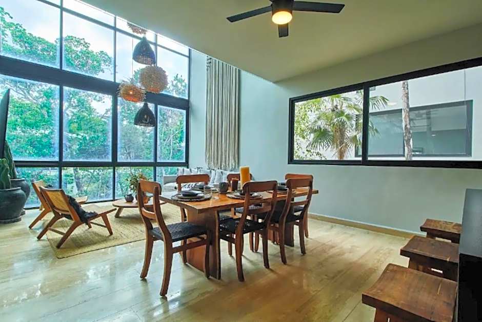 ATTHA HOLISTIKA - NIRVANA New Jungle Penthouse