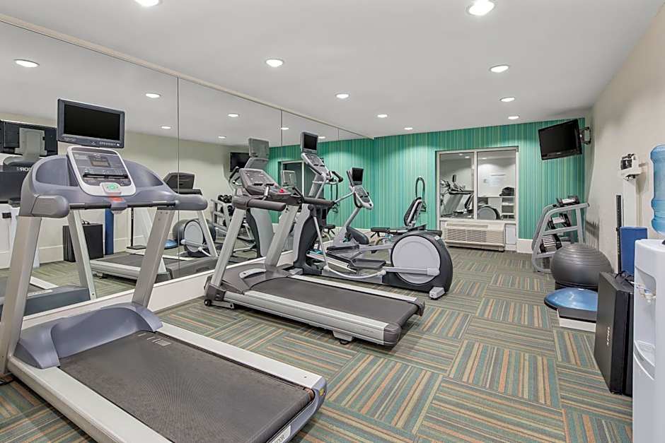 Holiday Inn Express & Suites Greenville - I-85 & Woodruff Rd by IHG