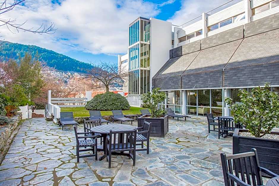 Crowne Plaza Queenstown By IHG