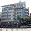 New Manhattan Tourist Hotel