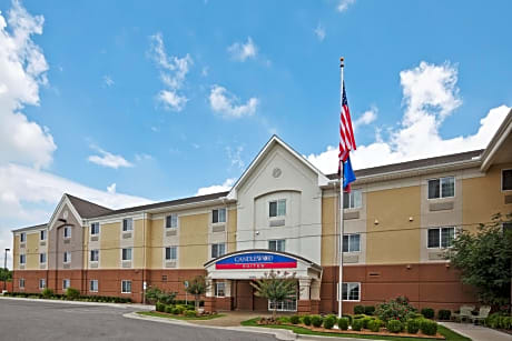 Candlewood Suites Owasso, an IHG Hotel