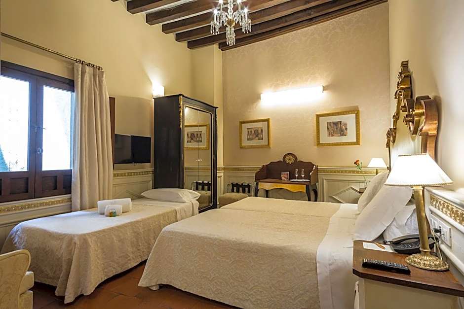Hotel Casa 1800 Granada