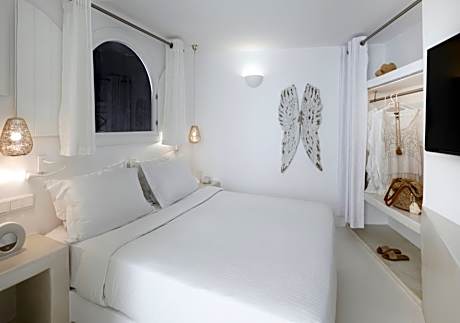 DANA JUNIOR SUITE