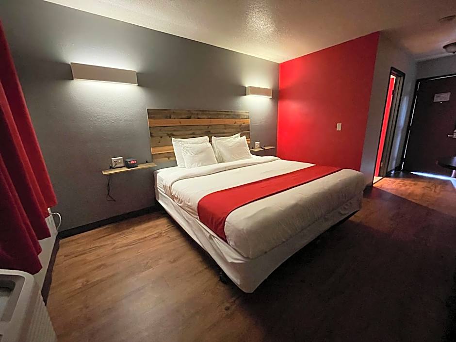 Sunnyside Inn and Suites