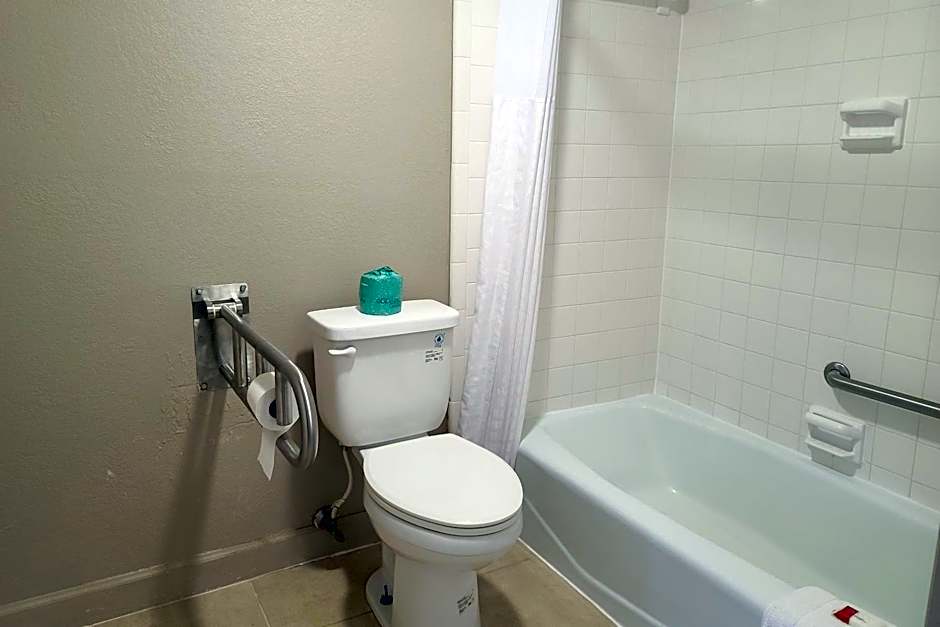 Travelodge by Wyndham Williamsburg Colonial Area