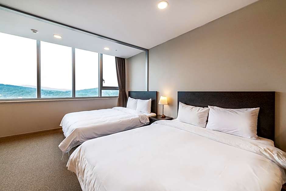 The Triny Urban Suites