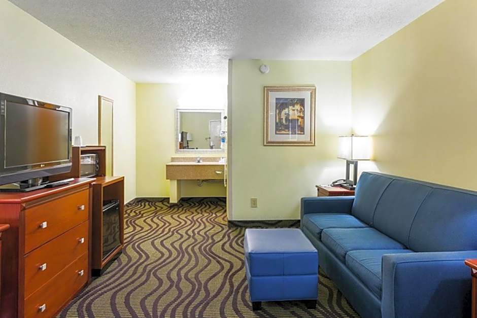 Baymont by Wyndham Savannah Midtown