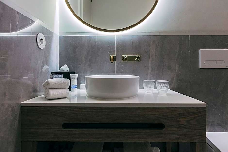 Torel 1884 Suites & Apartments