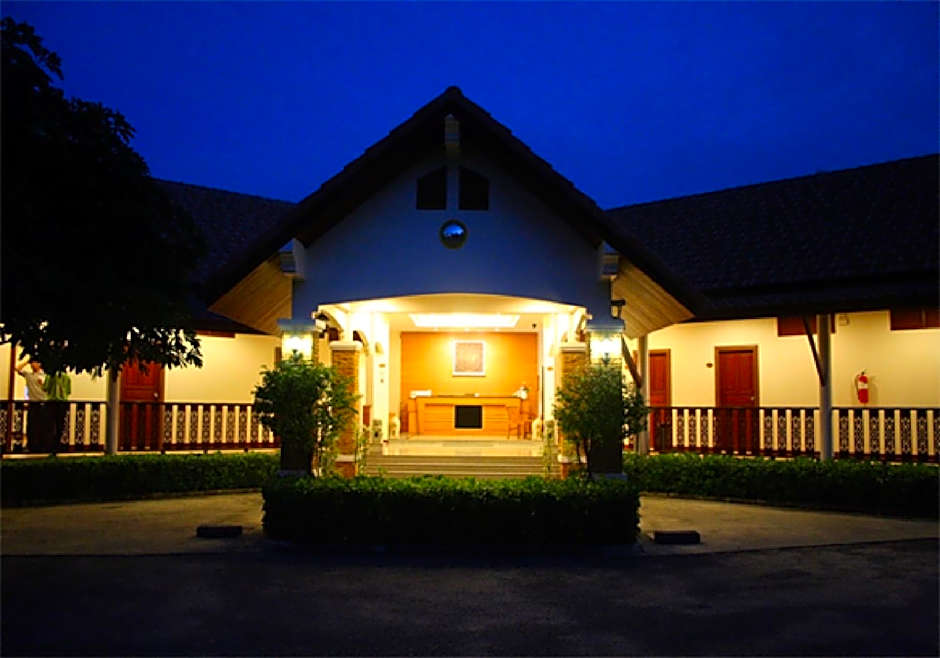 Prachuap Place Hotel