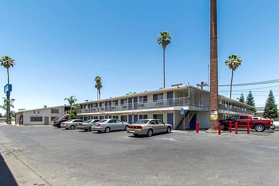 Motel 6 Bakersfield