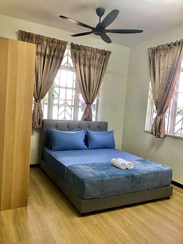 Homestay Syifa Gong Badak