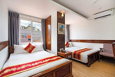 Premium Deluxe Twin Room