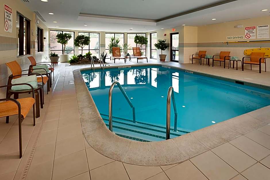 Courtyard by Marriott Harrisburg Hershey