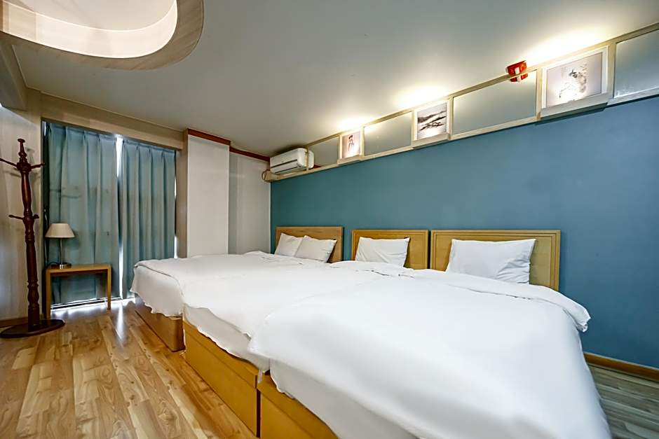 Tourist Hotel Jeonju