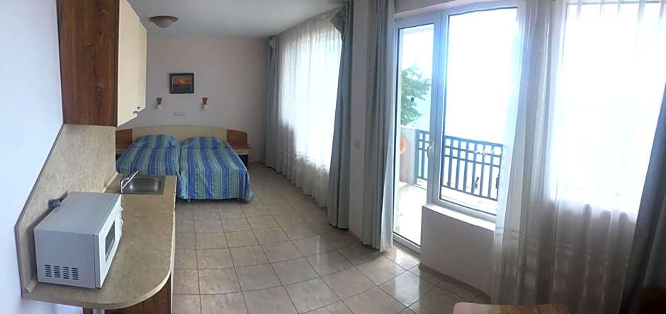 Hotel Oasis - Beach Access