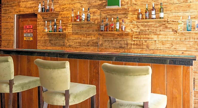 Oak Ray Regency Hotel