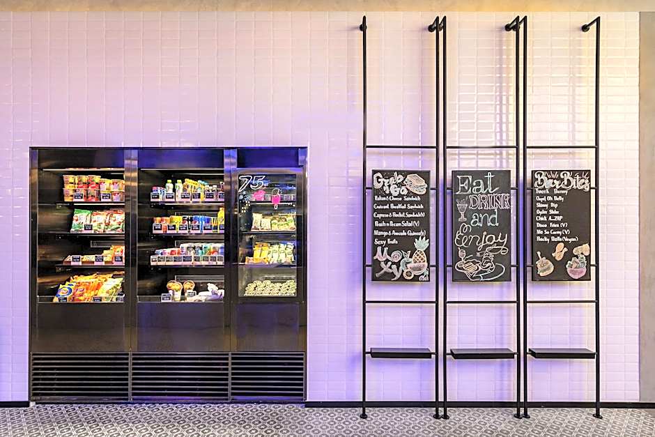 Moxy Bangkok Ratchaprasong