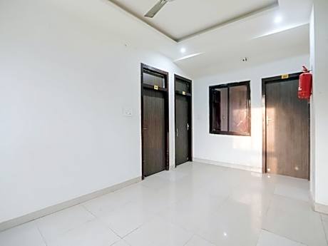 Capital O The Paradise