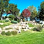 Pine Cabin, 2 Bedrooms, Fireplace, Midtown, Sleeps 6