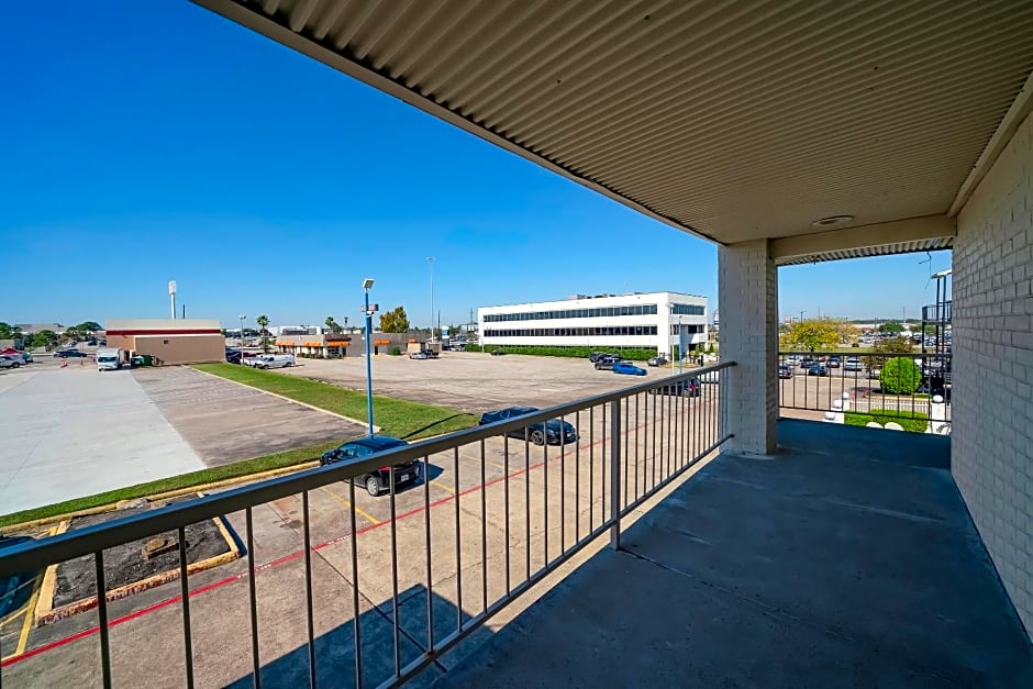 Americas Best Value Inn & Suites Humble