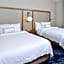 Fairfield Inn & Suites by Marriott Arlington Near Six Flags