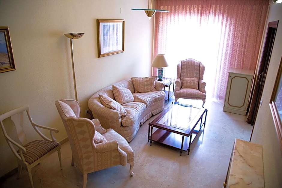 Hotel Reina Victoria