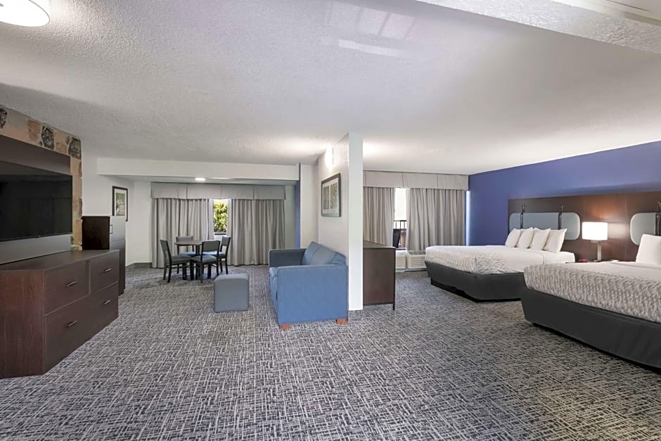 SureStay Plus Hotel by Best Western Gatlinburg