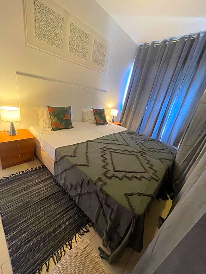 Esmeralda Holidays Apartments