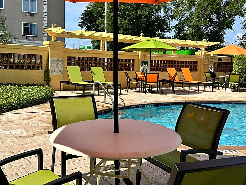 La Quinta Inn & Suites by Wyndham Ocala