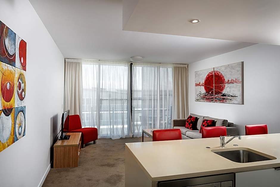 Central Islington Apartments