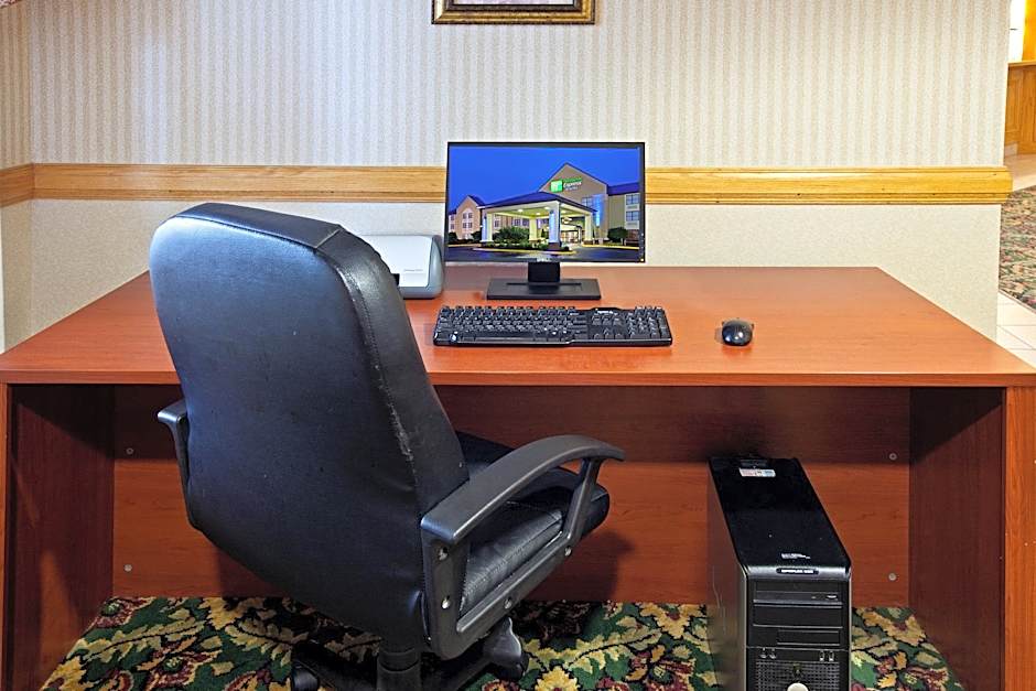 Holiday Inn Express Scottsburg By IHG