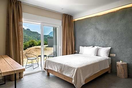 Superior Family Room - Annex Building