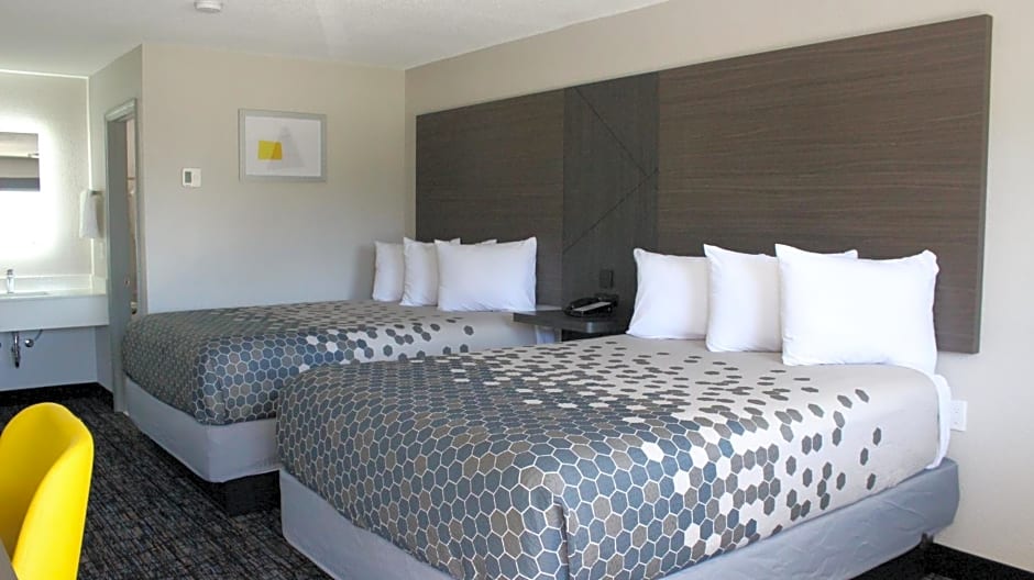 Landsford Inn