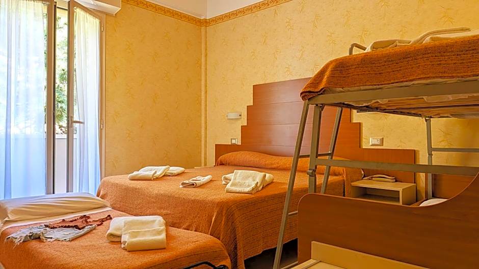 Hotel Condor