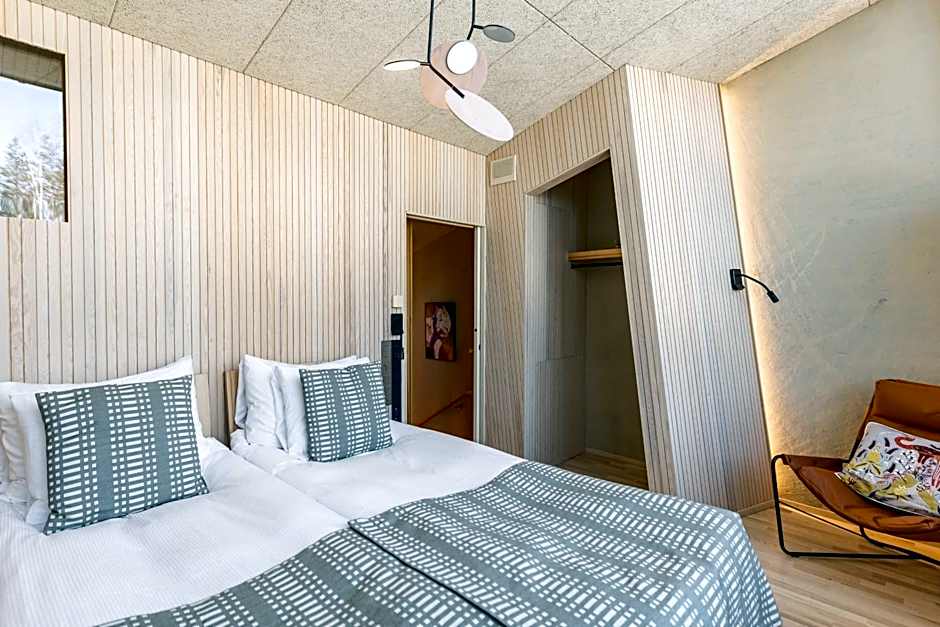 Nova Skyland Hotel